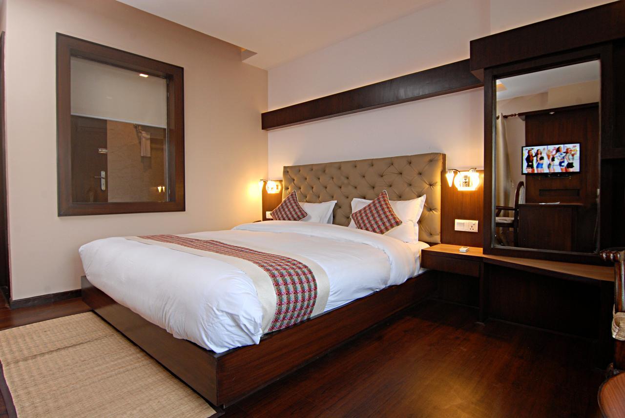 Kathmandu Suite Home Buitenkant foto